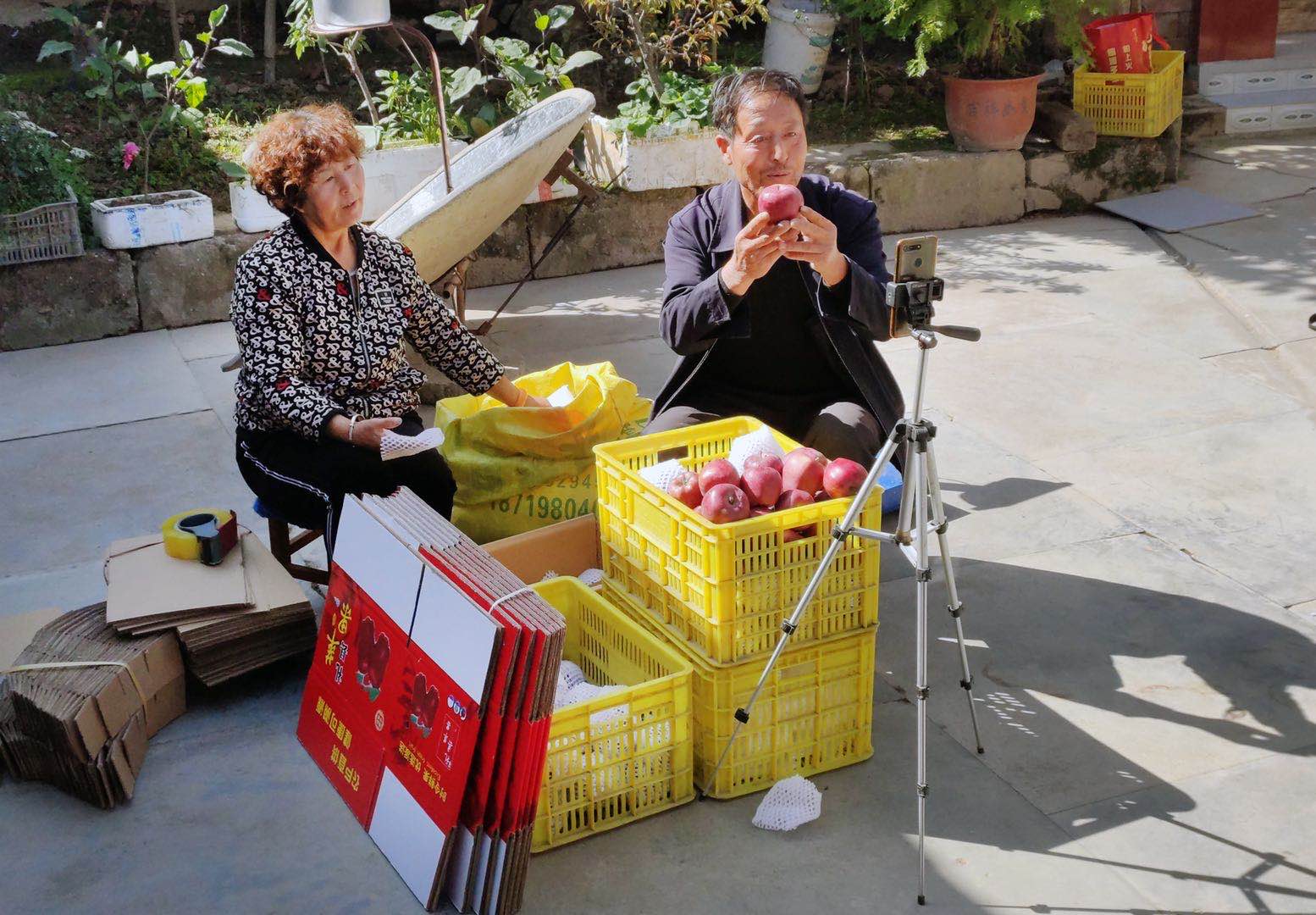 E-commerce Brings Vitality to Rural Life in China